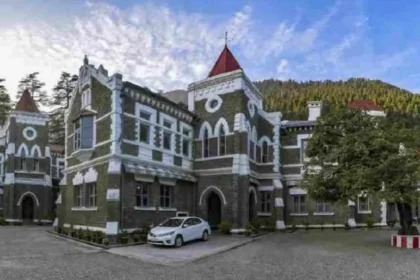 अतिथि शिक्षकों की नियुक्ति पर लगी हाई कोर्ट की रोक